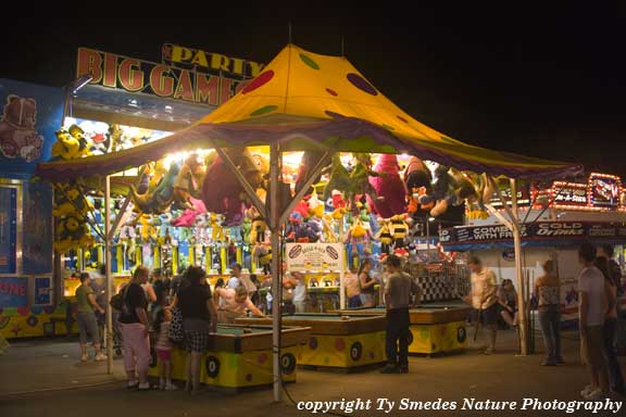 Midway games at the Iowa State Fair